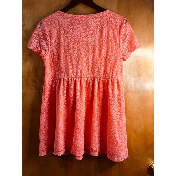 K. Jordan Women's Lacey Short Sleeve Shirt See Through Lace Arms Size Large - Picture 6 of 8